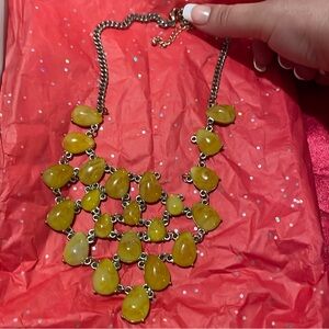 Beautiful vintage gold tone, waterfall, necklace, linked coin shaped. 70s